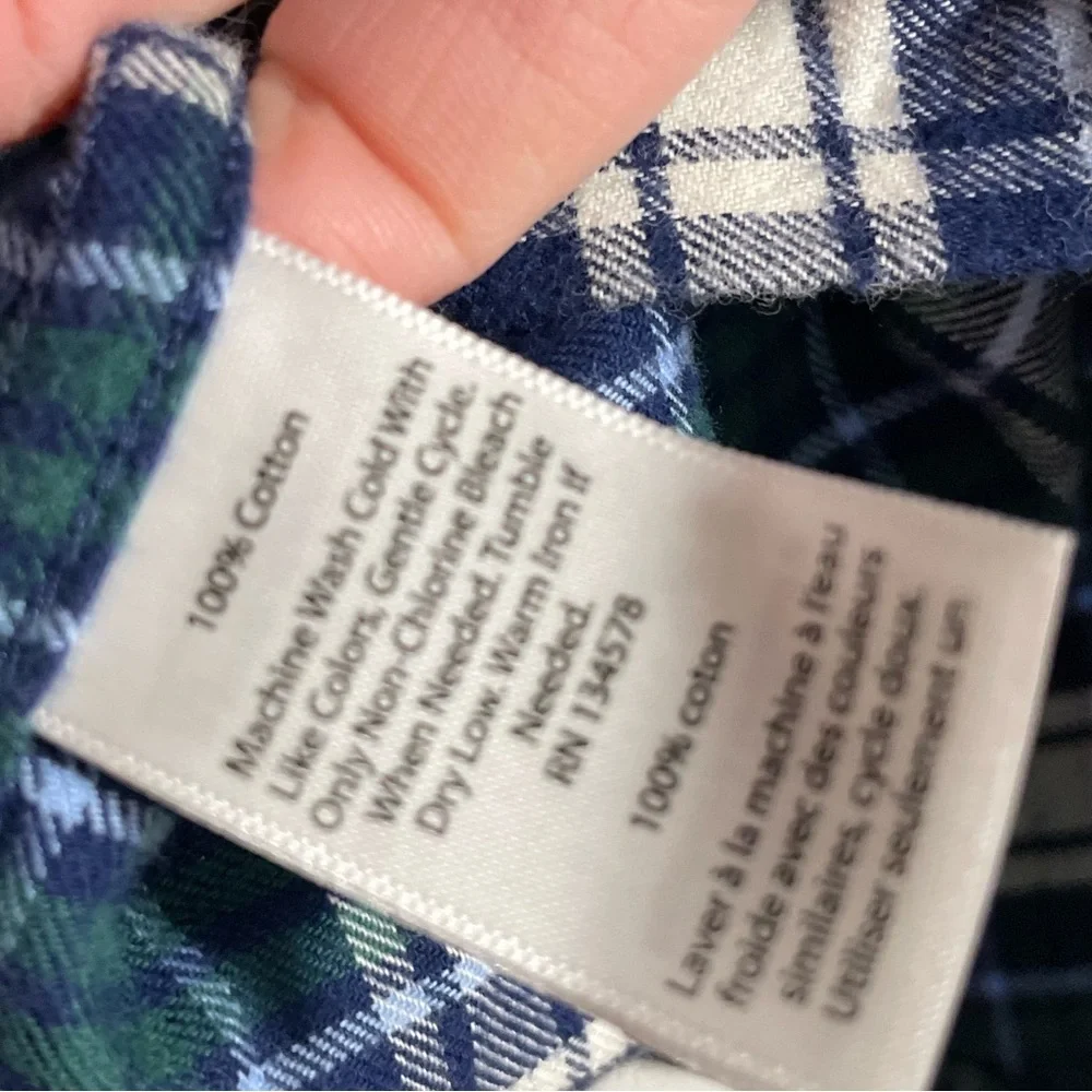 Vineyard Vines Navy and White cotton flannel Plaid Shirt